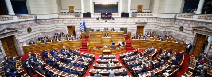 Απίθανες παραγγελίες στο εστιατόριο του κοινοβουλίου: Βουλευτής ζήτησε μοσχάρι με σαρδέλες, ένας άλλος μακαρόνια με ψάρι