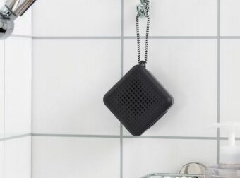 H IKEA παρουσίασε νέο αδιάβροχο Bluetooth ηχείο για χρήση στο μπάνιο του σπιτιού