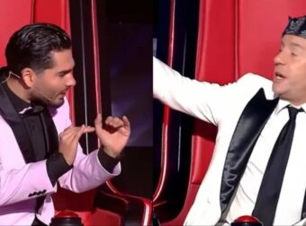 «Στον αέρα είμαστε;»: Η ατμόσφαιρα στο The Voice γίνεται όλο και πιο εκρηκτική, με τους coaches να ανεβάζουν τη θερμοκρασία – Τα έχει χαμένα ο Καπουτζίδης