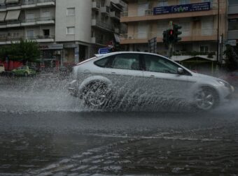 Μεγάλες βροχοπτώσεις στη βόρεια Αττική το βράδυ της Παρασκευής